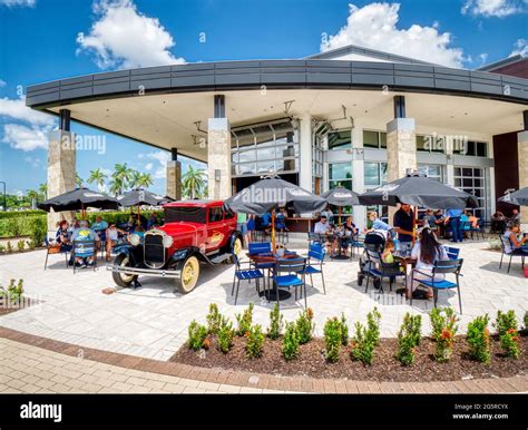 Ford's garage sarasota - Additional restaurants slated to open there this year include barbecue chain Mission BBQ in The Market at UTC, and a second location for downtown Sarasota's Selva Grill. Ford's Garage is at 295 N ...